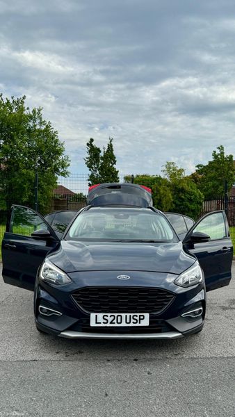 Ford focus 1.5 Auto 28000miles UK REG 383504012