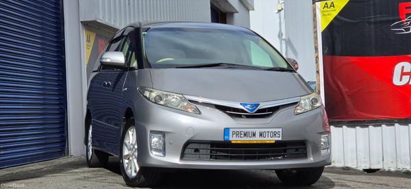 Toyota Estima Hybrid 383534422