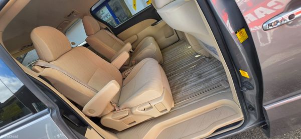 Toyota Estima Hybrid 383534426