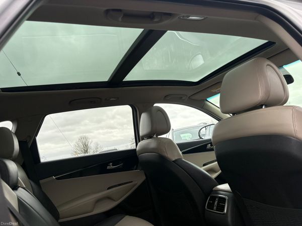 Kia Sorento AWD 7 Seater 383534926