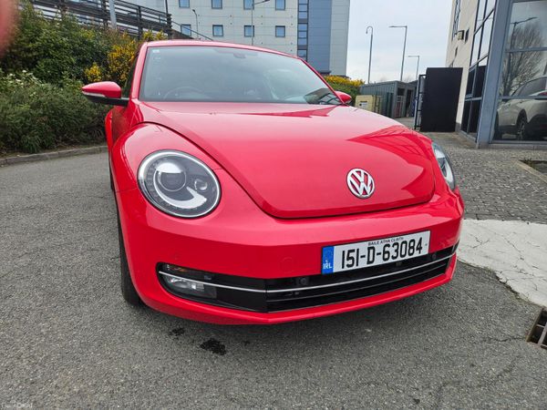 VOLKSWAGEN BEETLE AUTOMATIC C/W  REVERSE CAMERA 383640536