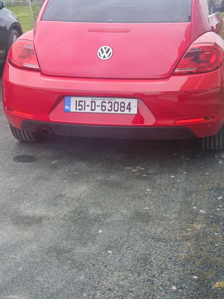 VOLKSWAGEN BEETLE AUTOMATIC C/W  REVERSE CAMERA 383640538