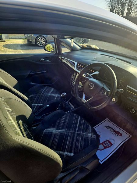 Opel Corsa 2019 383685890