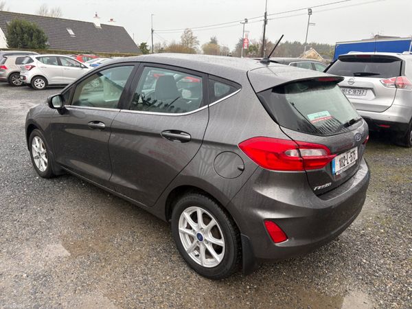 182 Ford Fiesta titanium 383687236