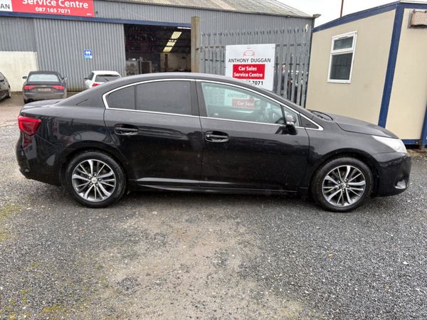 2017 Toyota Avensis 383687872