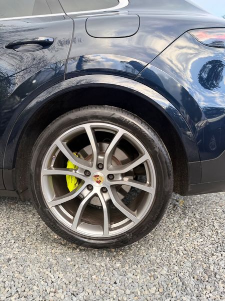 Porsche Cayenne 2022 383610100