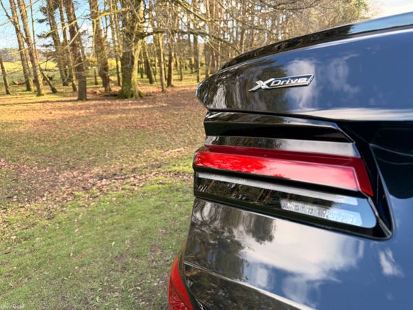 BMW 5-Series 2023 X Drive MSPORT 383623370