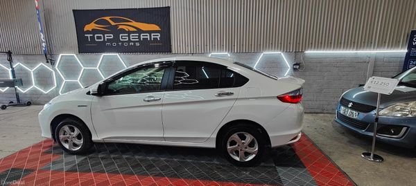 152 Honda Grace 1.5 Petrol Hybrid - Self charging 383630122