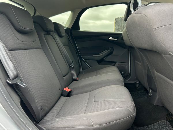 Ford Focus 1.6 2014 Titanium X 383755134