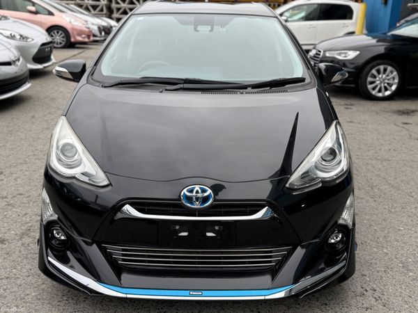 2017 Toyota Aqua Hybrid Automatic/ Modelista Spec 383767228