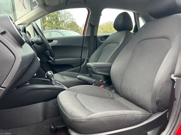 Audi A1 2014 1.4 Auto 383770664