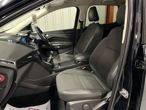 2017 Ford Kuga Titanium 1.5TDCI 383774294