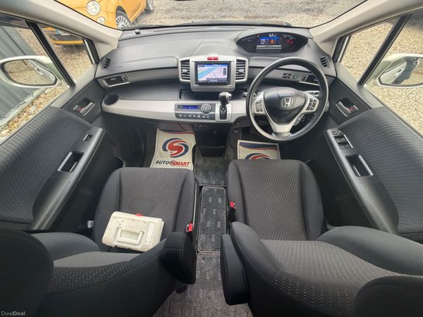 Honda Freed 2015.1 383775796