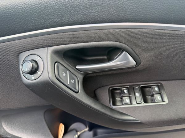 2016 Volkswagen Polo 1.2 Automatic,24K Miles 383776056