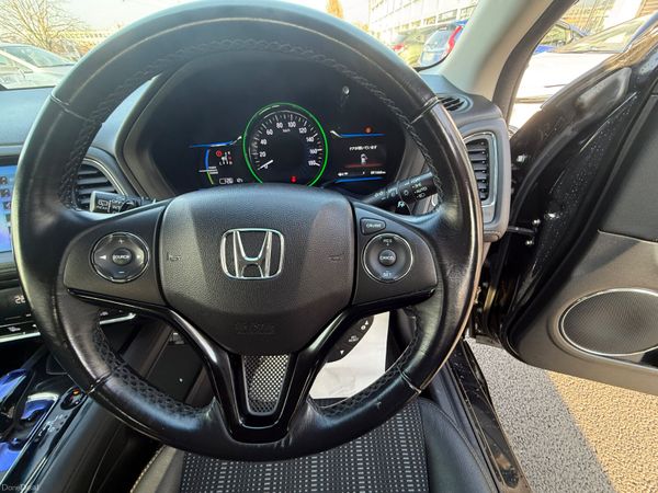 2016 Honda( HR-V) Vezel 1.5 Hybrid Automatic 383777000