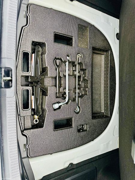 TOYOTA CAMRY 2.5L PETROL HYBRID 383778174