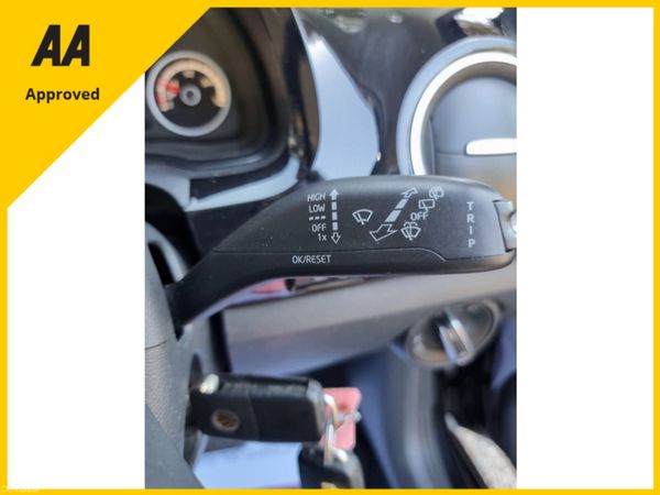 2014 Volkswagen up Automatic 383779154