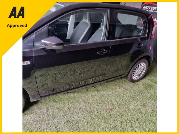 2014 Volkswagen up Automatic 383779116