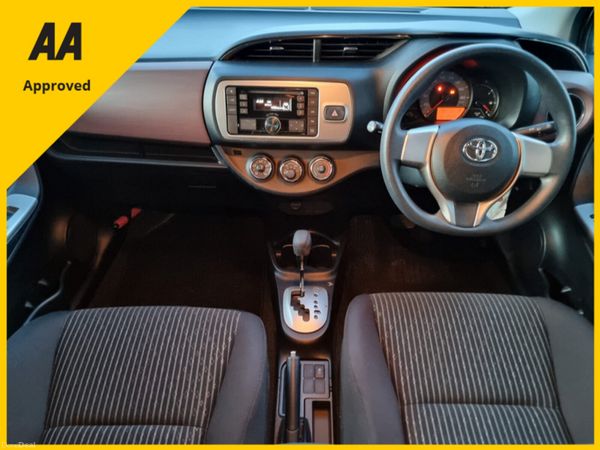 2015 Toyota Vitz 1.L Automatic 383779434