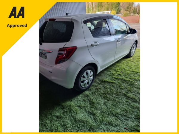 2014 Toyota Vitz 1.3L Automatic 383779532