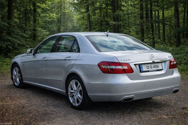 12 MERCEDES E220 CDI EXEC = MANUAL  = NEW NCT 27 383794084