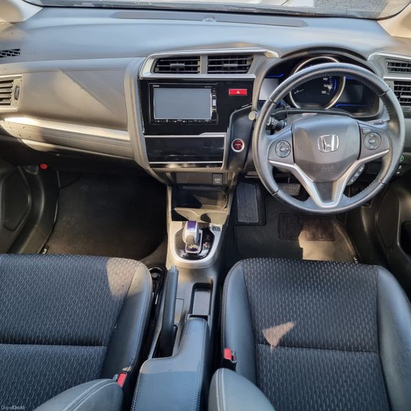 2016 Honda Fit/ Jazz 2016 Automatic 383713740