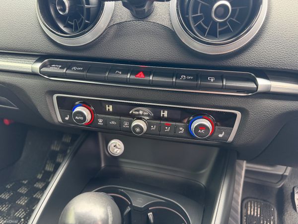 Audi A3 S-Line Automatic 1.4 383715872