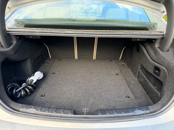 BMW 330e M-Sport 2017 383717512