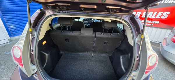 Toyota Aqua Push start 383723580