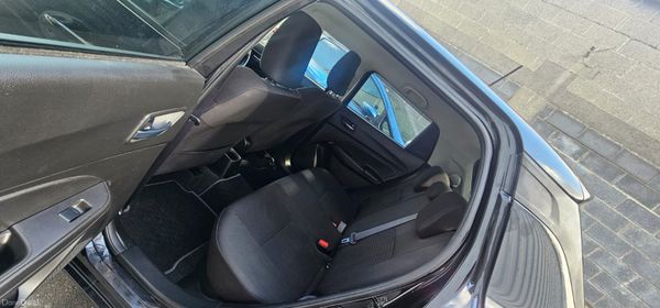 Suzuki Swift Automatic 383724230