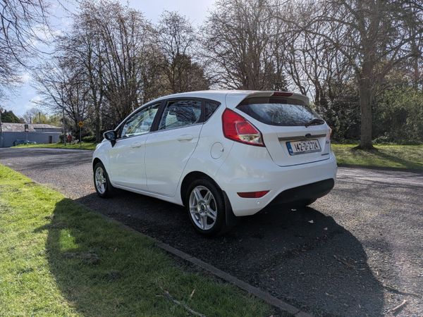 2014 Ford Fiesta ***Tax and NCT*** 383731876