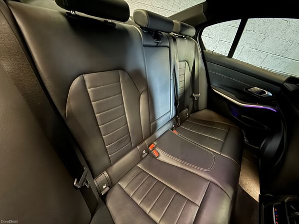 221 BMW 330E M-Sport 383734948