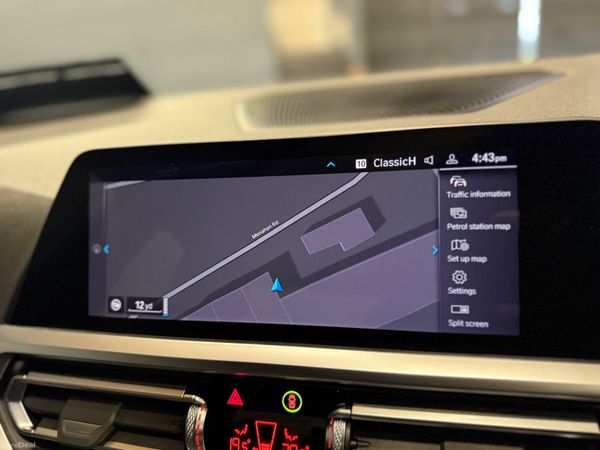 221 BMW 330E M-Sport 383734960