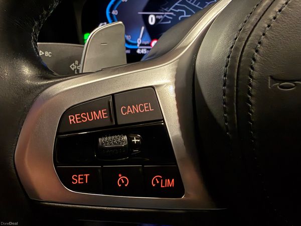 221 BMW 330E M-Sport 383734996