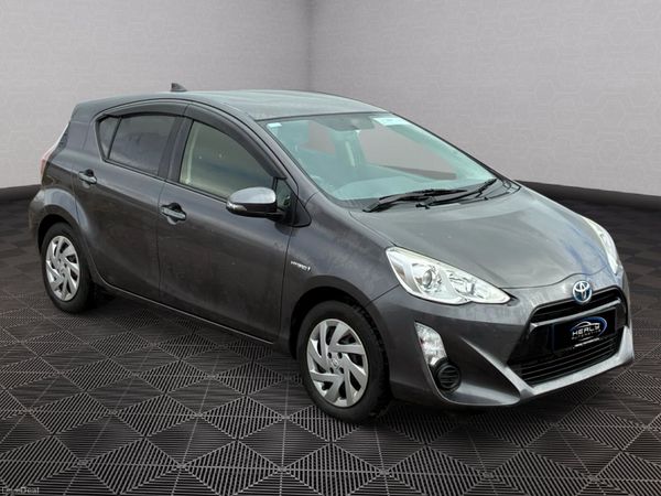 2015 Toyota Aqua / Yaris *Automatic* 383735846