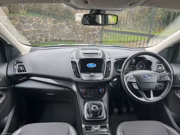 Ford Kuga 1.5TDCi 120PS Titanium 383736008
