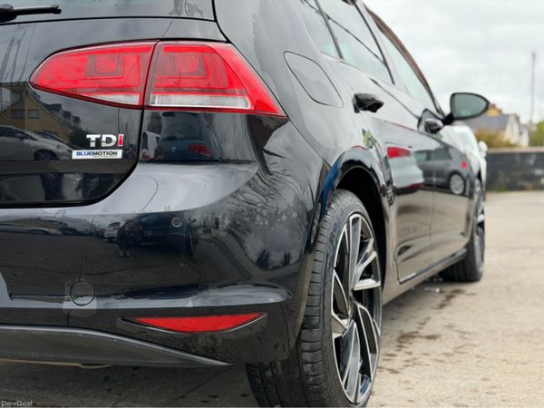 Volkswagen Golf HIGHLINE 1.6 TDI MANUAL 5SPEED 110 383849548