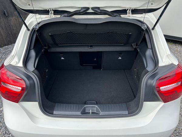 Mercedes-Benz A180 Auto Style 383852580