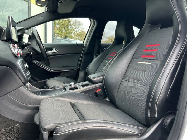 Mercedes-Benz A180 Auto Style 383852528