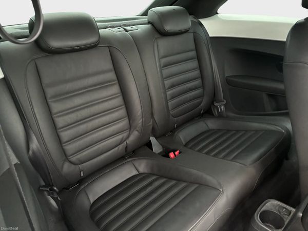 Volkswagen Beetle *Automatic* 383865054