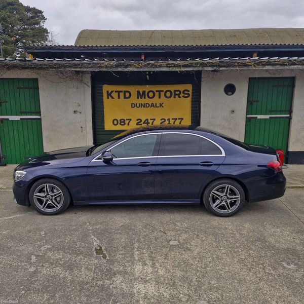 Mercedes-Benz E-Class 2022 383865654