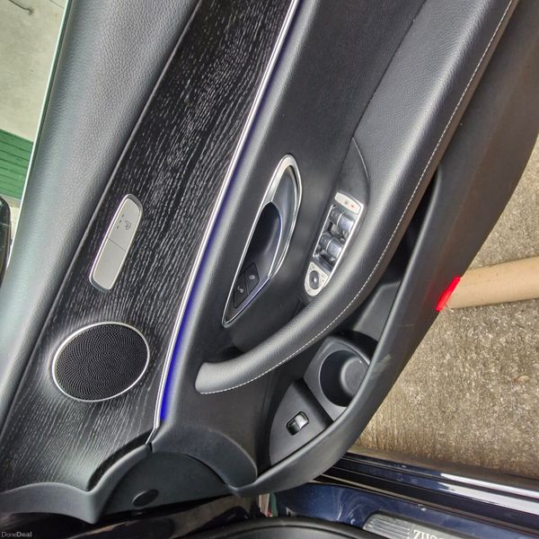 Mercedes-Benz E-Class 2022 383865662