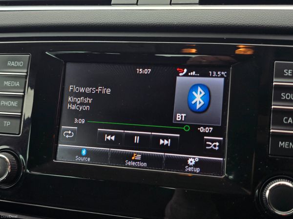 2015 SKODA OCTAVIA ELEGANCE MODEL RACE BLUE 383867234