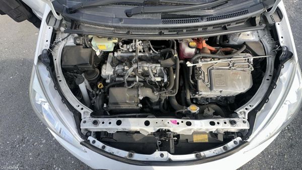 Toyota Aqua 2015 Hybrid 383867458