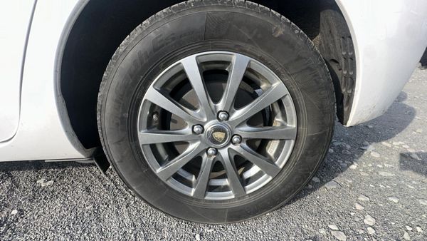 Toyota Aqua 2015 Hybrid 383867470