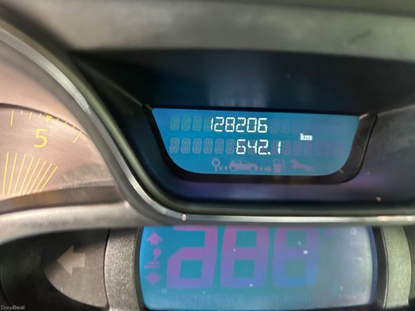 Renault Captur 2015(05/27) 383867794