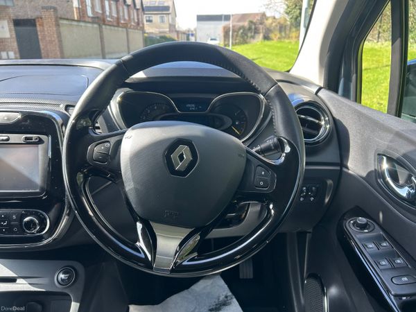 Renault Captur 2015(05/27) 383867804