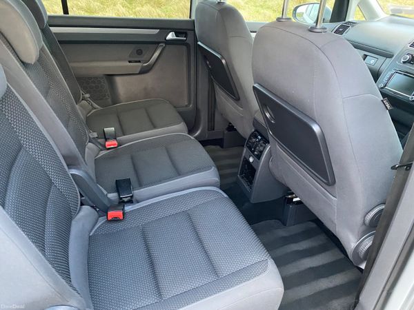 Volkswagen Touran 2015 Comfortline 7 seats 383870794