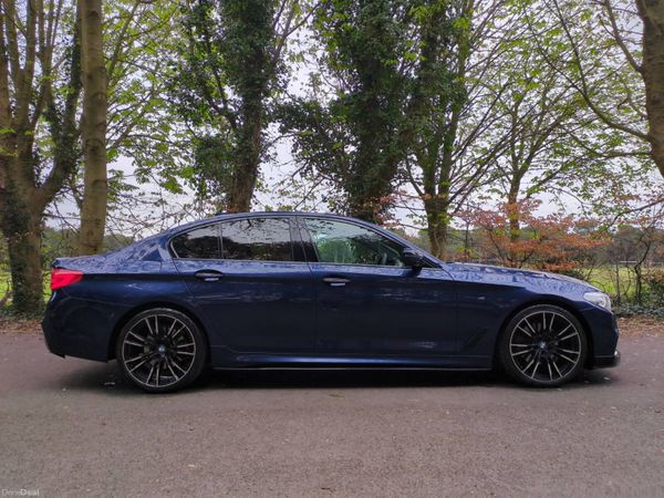2017 BMW 520D Msport *M performance Kit 383880390