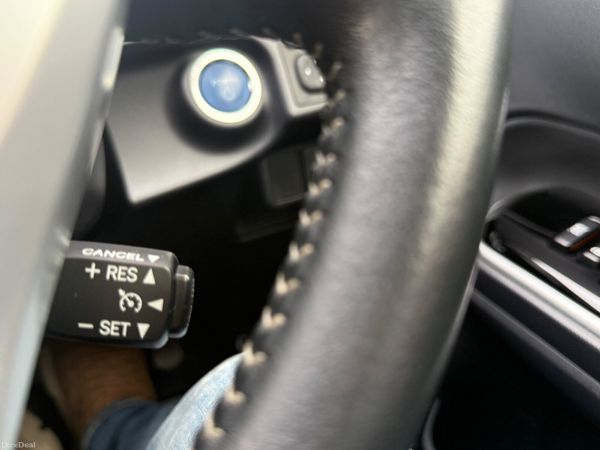 2015 Toyota Aqua hybrid Automatic 383883946